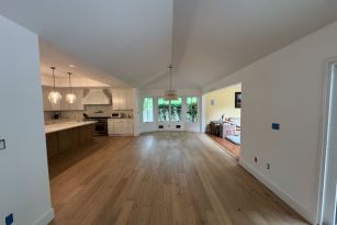 Interior Painting in Woodbury, NY (2)
